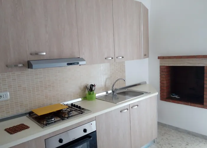 Casa Della Nonna فندق مبيت وإفطار بولينيانو آ ماري