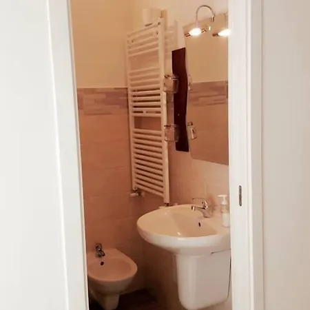 Casa Della Nonna Alojamento de Acomodação e Pequeno-almoço 4*